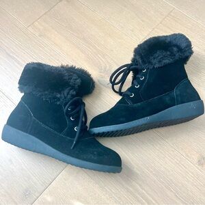Style & Co. Black Fur-Trimmed Winter Boots